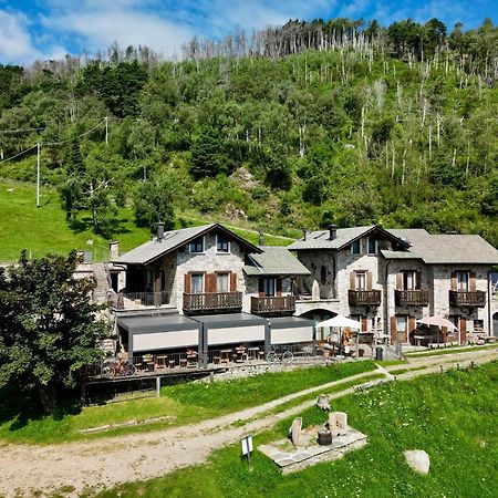 Agriturismo Giacomino Gera Lario Buitenkant foto
