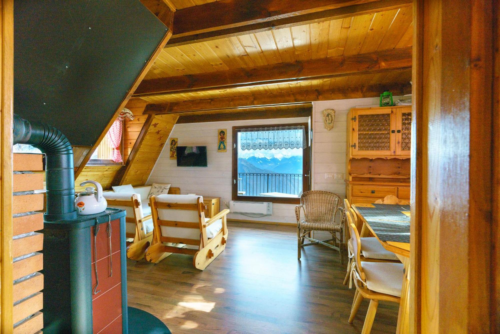 Agriturismo Giacomino Gera Lario Buitenkant foto
