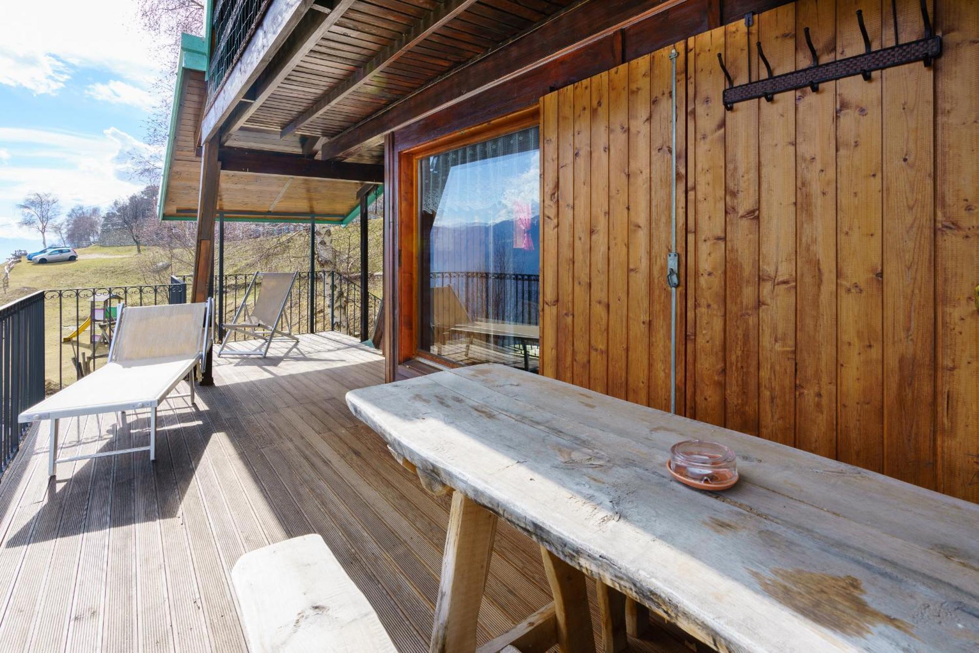 Agriturismo Giacomino Gera Lario Buitenkant foto