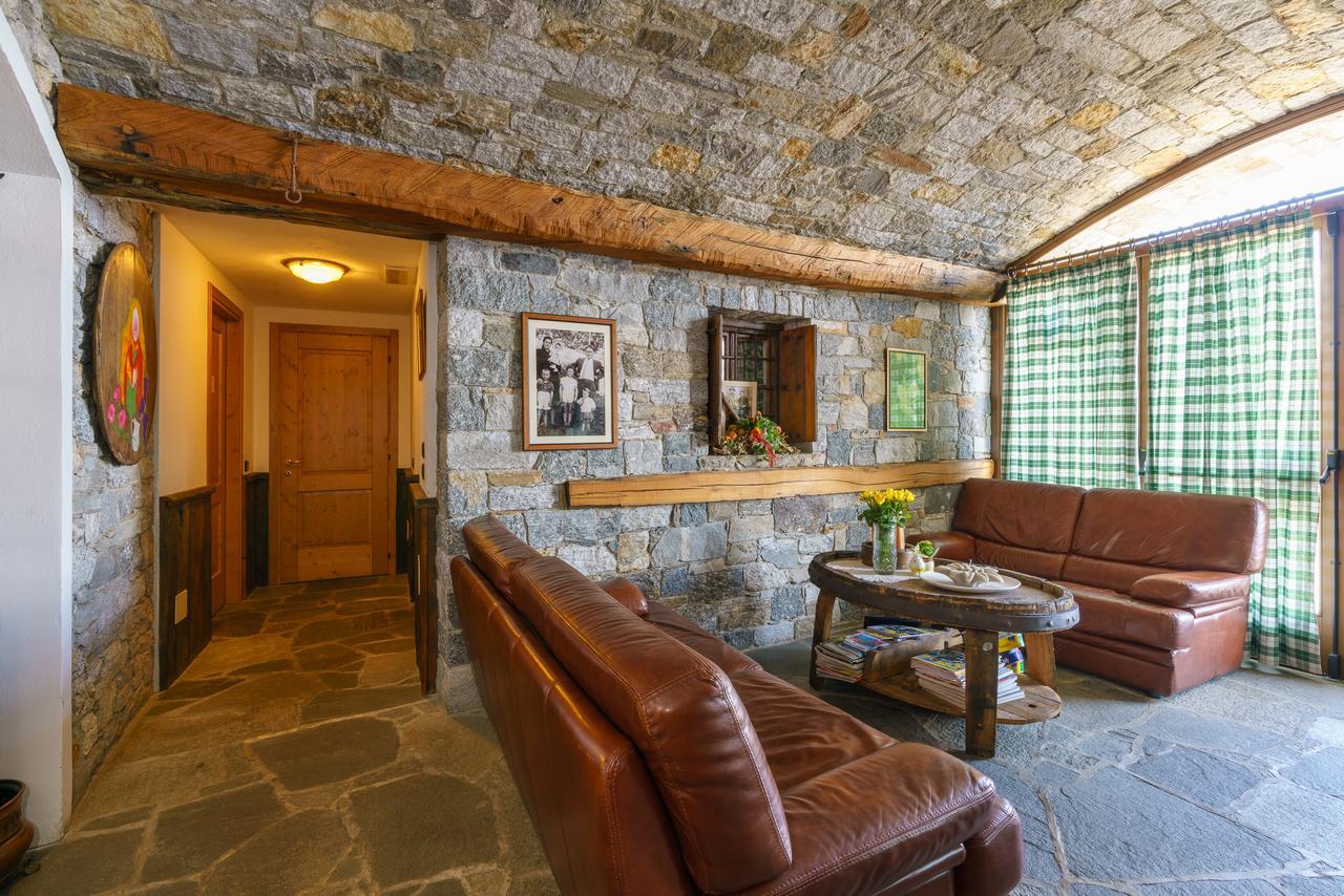 Agriturismo Giacomino Gera Lario Buitenkant foto