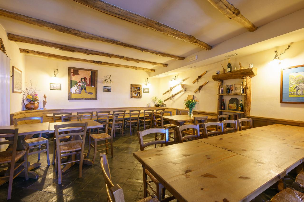 Agriturismo Giacomino Gera Lario Buitenkant foto