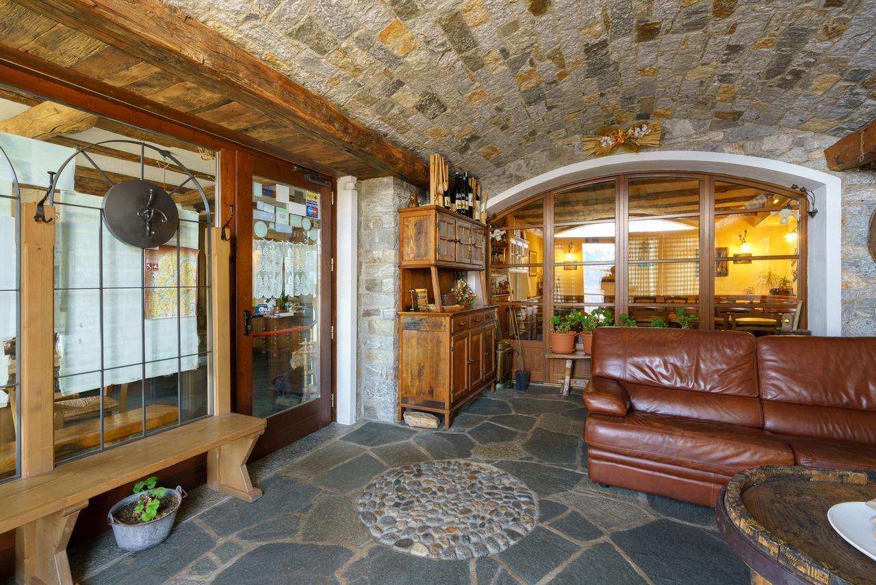 Agriturismo Giacomino Gera Lario Buitenkant foto