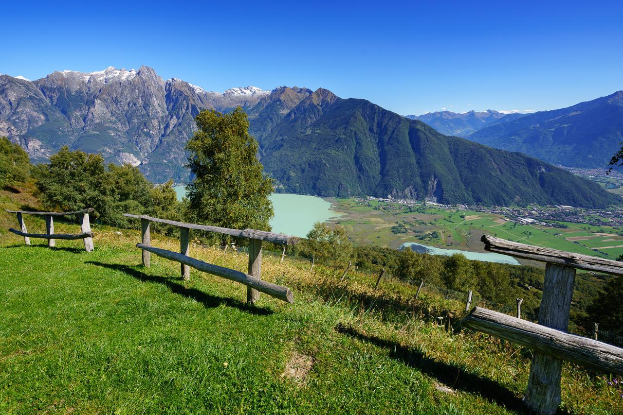 Agriturismo Giacomino Gera Lario Buitenkant foto