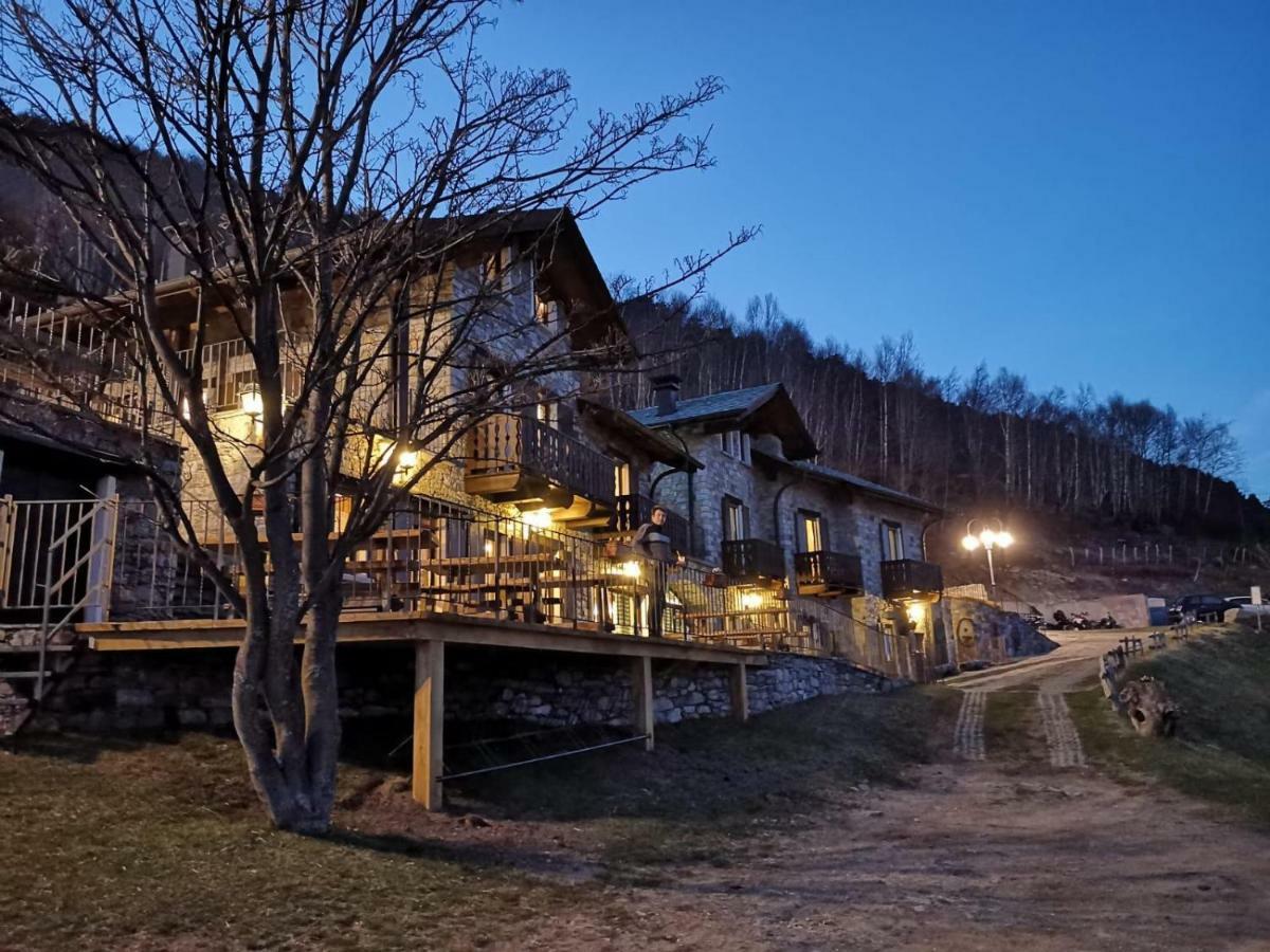 Agriturismo Giacomino Gera Lario Buitenkant foto